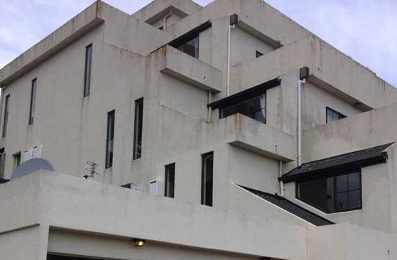 What to look out for when buying a house? Weather tightness